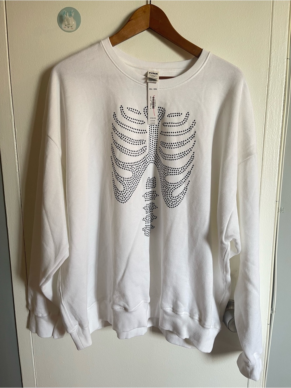 Victoria’s Secret PINK White Womens Sweatshirt top & Black Studded Ribcage 2XL